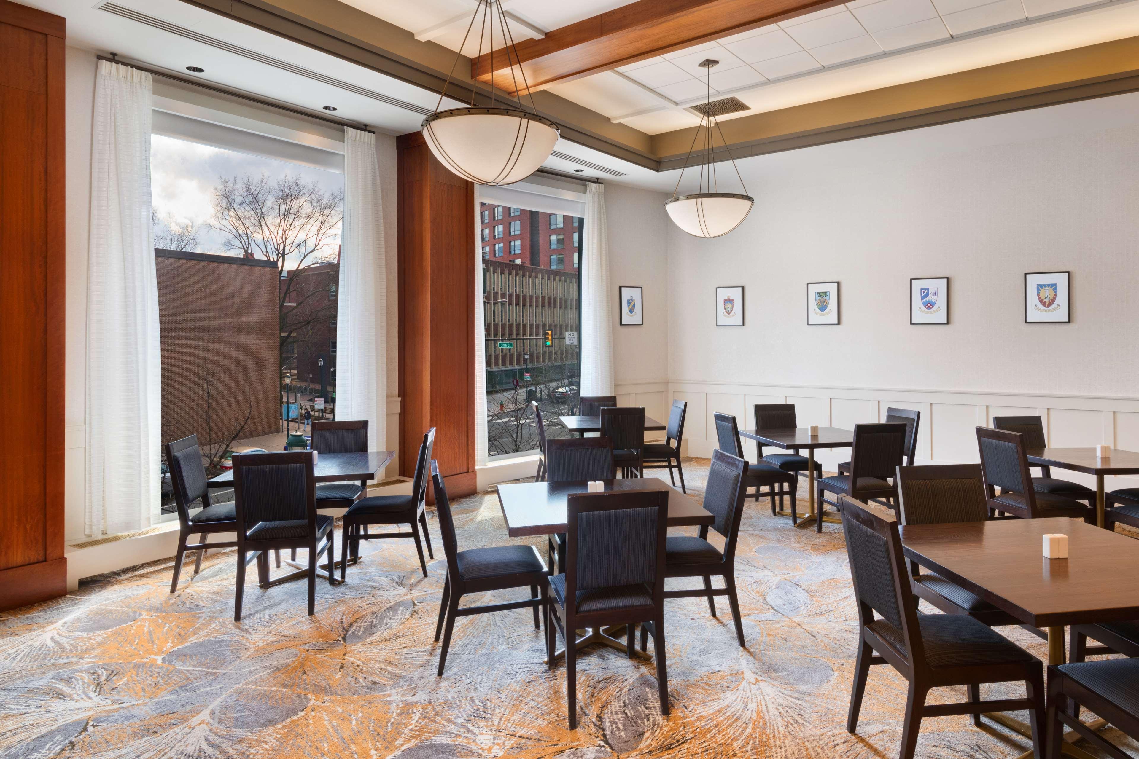 The Inn At Penn, A Hilton Hotel Филаделфия Екстериор снимка