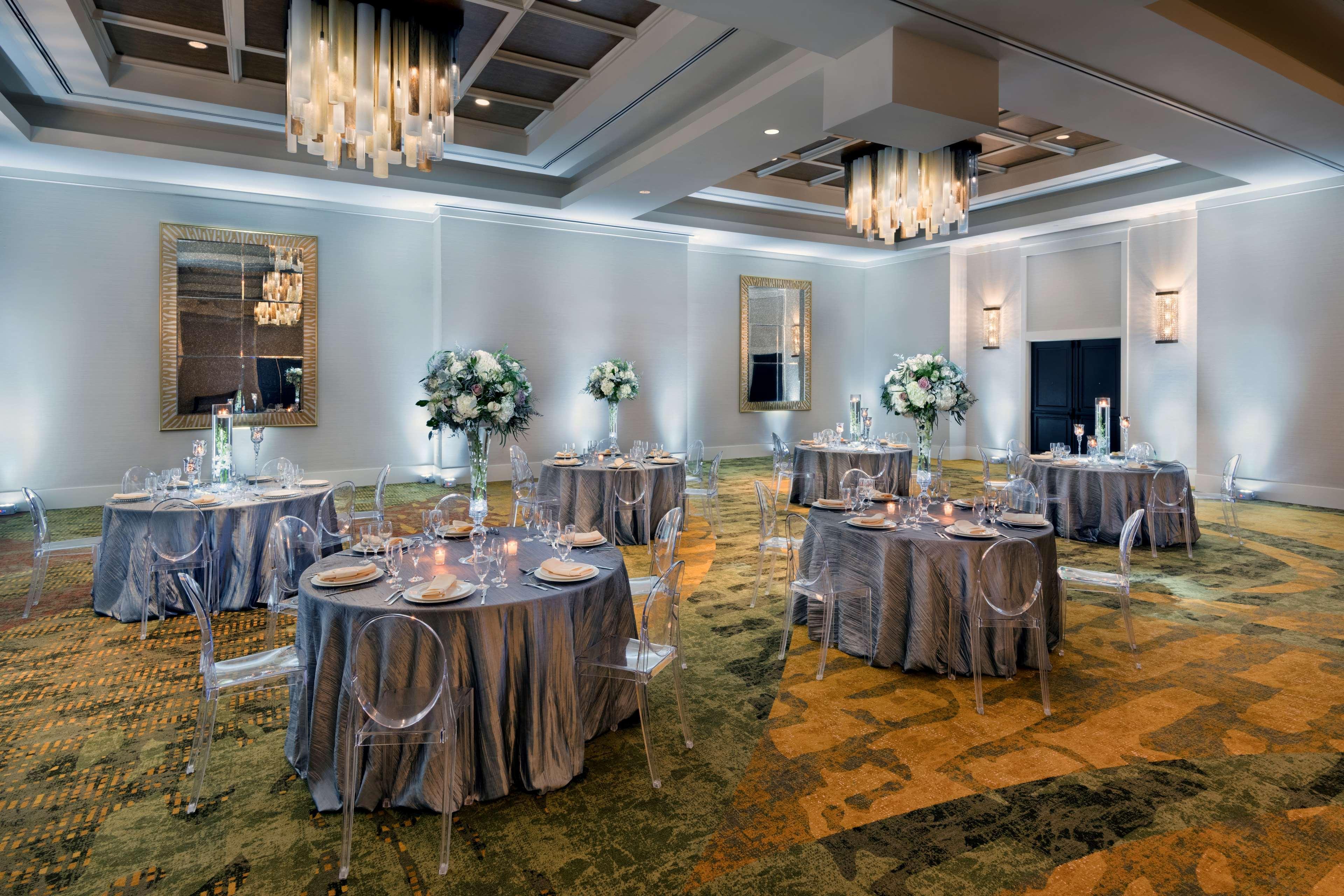 The Inn At Penn, A Hilton Hotel Филаделфия Екстериор снимка