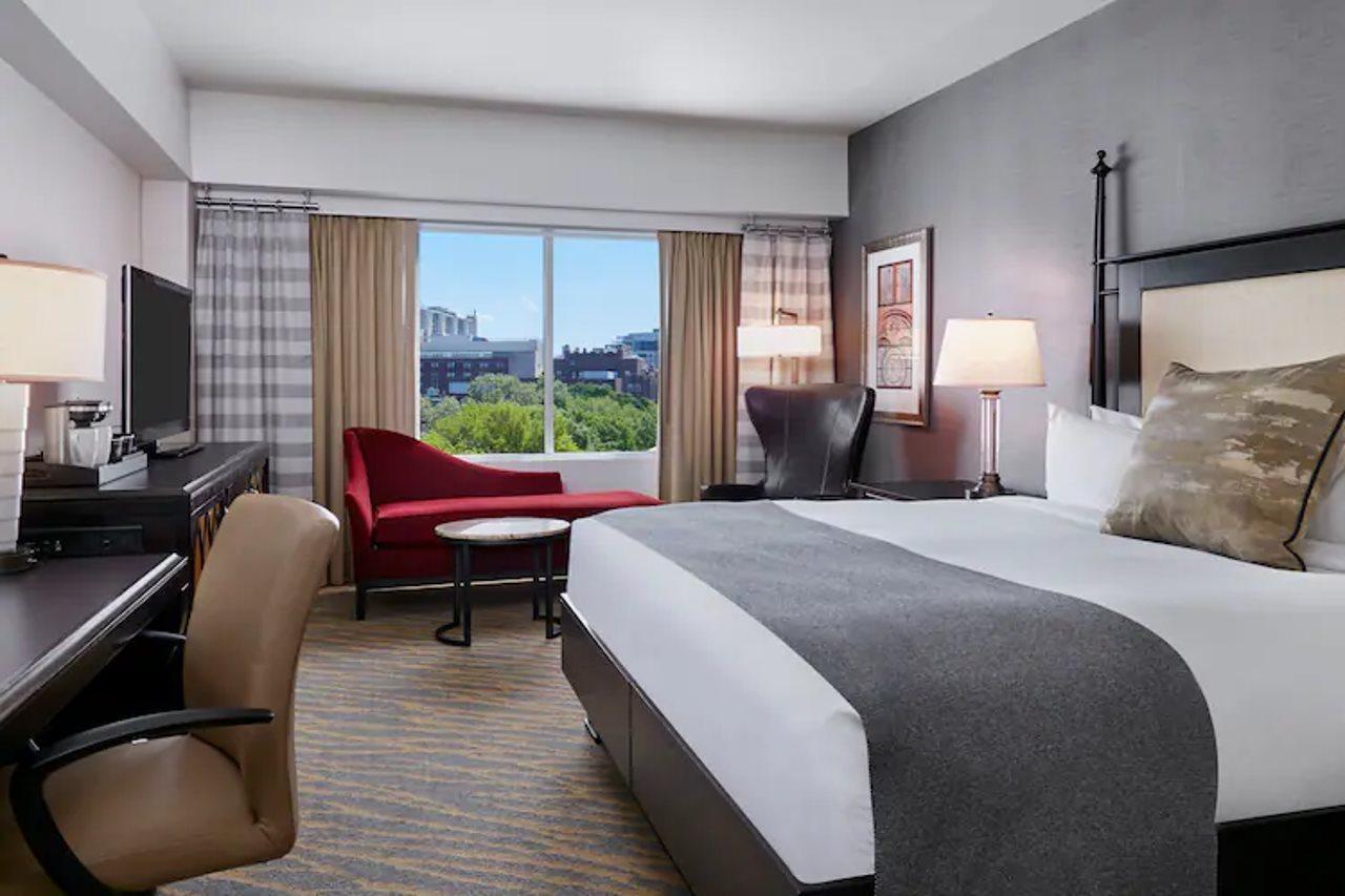 The Inn At Penn, A Hilton Hotel Филаделфия Екстериор снимка