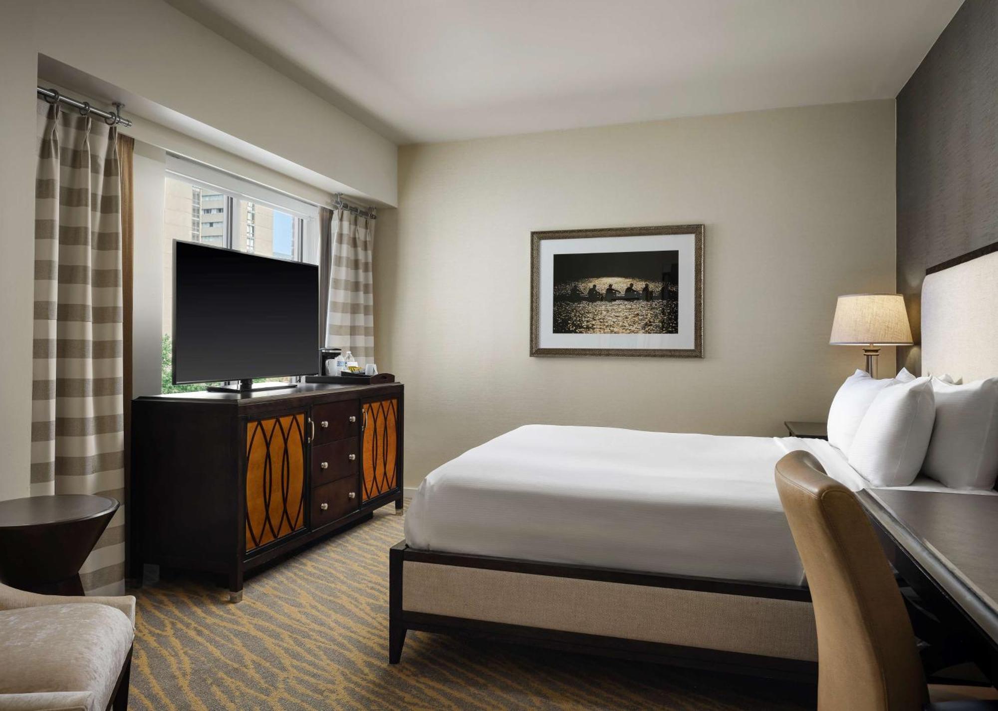 The Inn At Penn, A Hilton Hotel Филаделфия Екстериор снимка